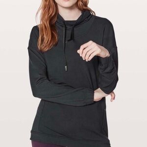 Lululemon Twisted & Tucked Long Sleeve French
Terry Hoodie size 8 in Black